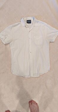 Bonobos White Short-Sleeve Button-Down with Subtle Navy Dot Print